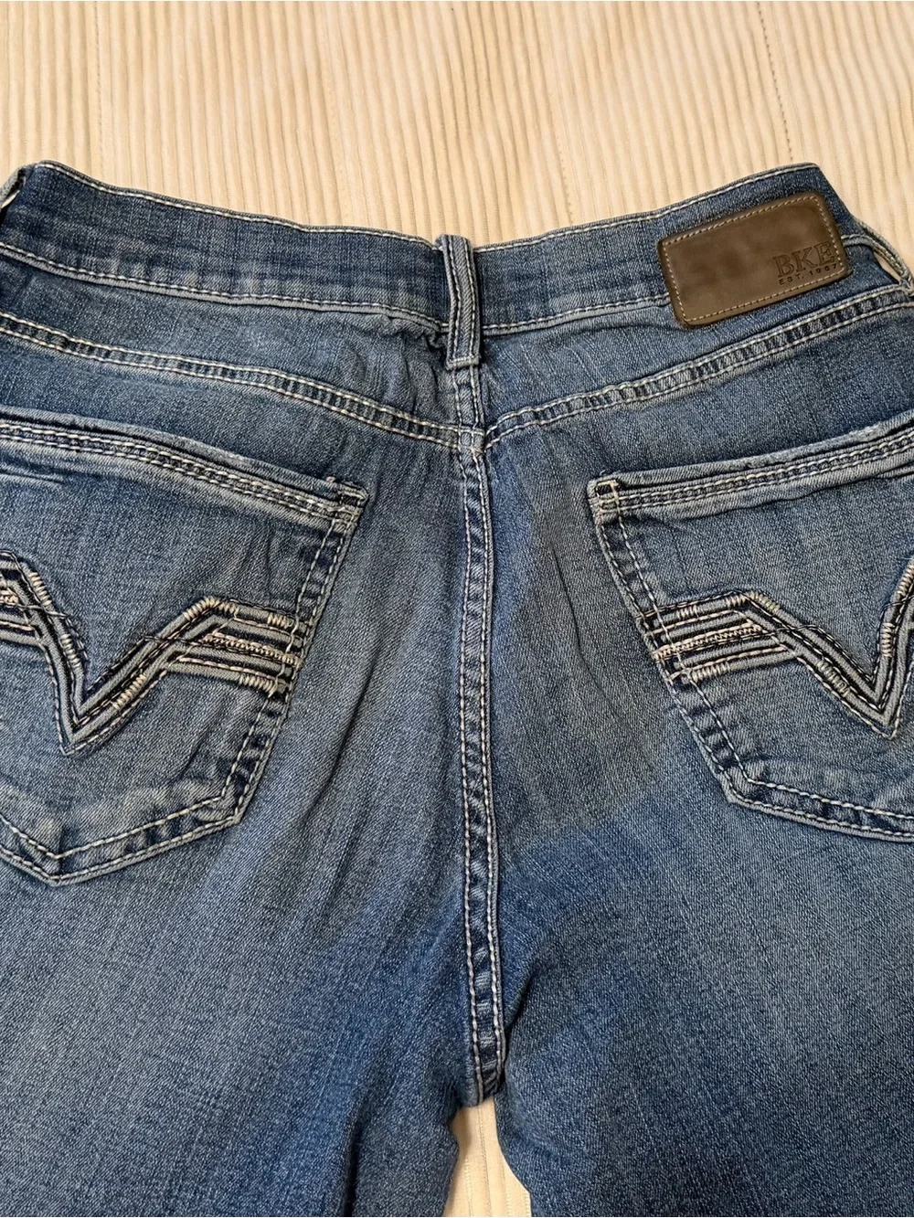 BKE Jake Distressed Bootcut Jeans Men’s 33x36 Light Wash